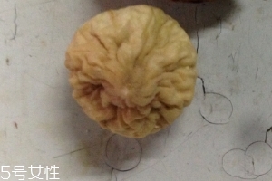 無花果干是什么味道？味道甜甜的