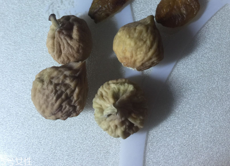 無花果干是什么味道？味道甜甜的