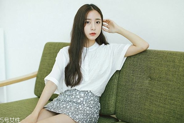 夏天穿衣怎么顯高顯瘦？兩套裝備美美出門撩漢
