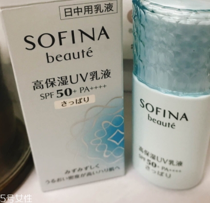防曬乳可以當(dāng)隔離用嗎？不可用在妝前