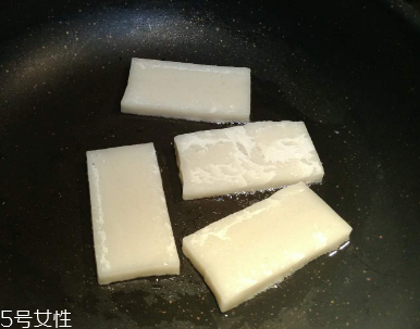 椰子油是怎么做的？從椰肉里提取