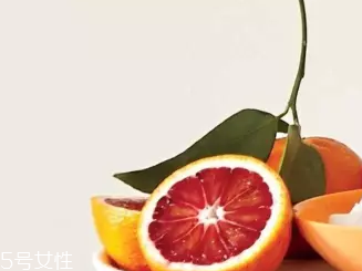 柑橘調(diào)香水好聞嗎？吃了這個(gè)大橘子