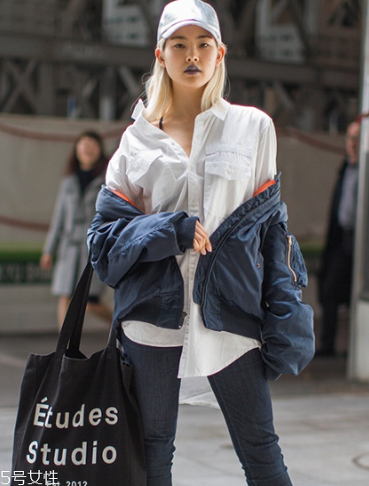 棒球帽怎么搭配衣服？素顏也能hold住