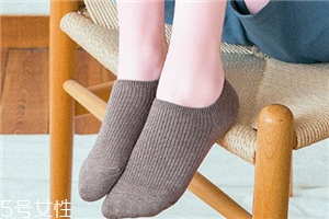 襪子上有口香糖怎么辦？口香糖這樣清理