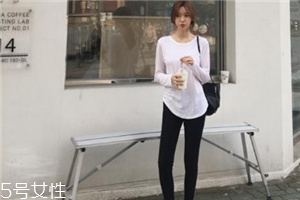 長袖t恤怎么搭配？屬于你的最佳出門穿搭