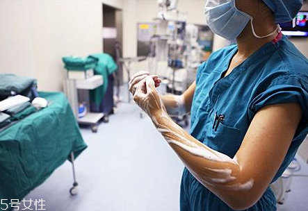 麻藥可以帶上飛機嗎？不能帶但可托運