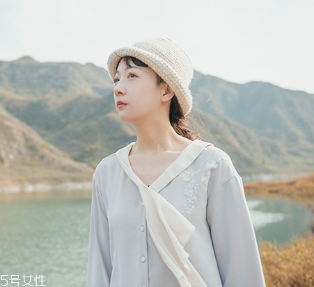文藝范女生怎么穿搭？和你的青春敘敘舊
