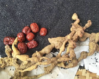 九蒸九曬黑芝麻丸怎么吃？黑芝麻丸正確服用方法