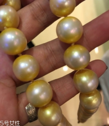 南洋金珠會掉色嗎？南洋金珠掉色的原因