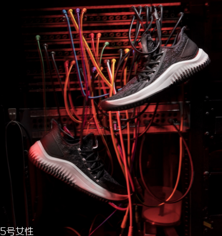 adidas dame dolla利拉德支線球鞋測評(píng)_實(shí)物開箱上腳