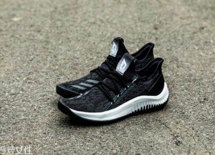 adidas dame dolla利拉德支線球鞋測評(píng)_實(shí)物開箱上腳