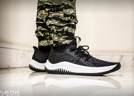 adidas dame dolla利拉德支線球鞋測評(píng)_實(shí)物開箱上腳