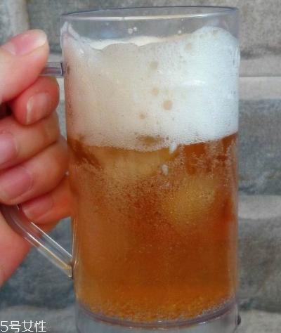 熊貓王啤酒好喝不好喝？熊貓王啤酒口味實測