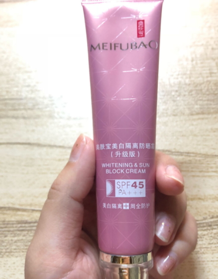 美膚寶和百雀羚哪個好？美膚寶和百雀羚品牌對比