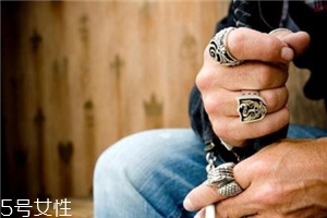 king baby是奢侈品嗎？king baby算不算奢侈品