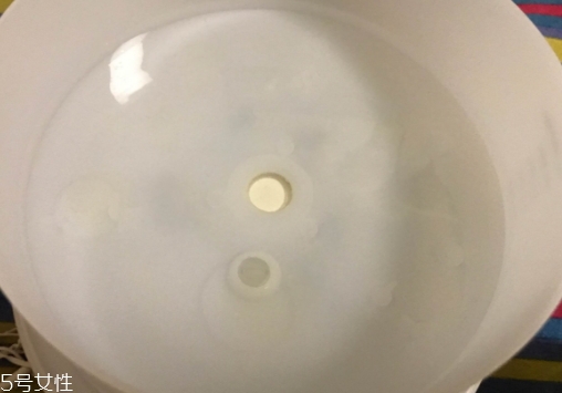 單方精油可以做香薰嗎？單方精油和復(fù)方精油哪個(gè)做香薰好