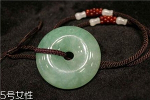 翡翠可以用牙膏清洗嗎？翡翠用牙膏洗好嗎