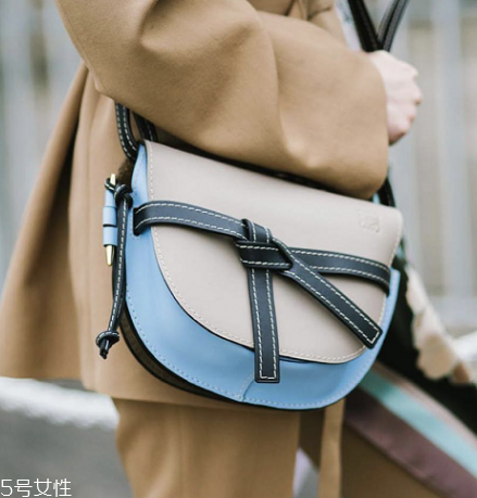 loewe gate bag多少錢？羅意威18新款馬鞍包價格