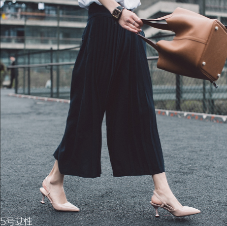 矮個子穿什么鞋子顯高？顯腿長的鞋子款式推薦