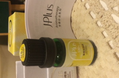 葡萄柚精油可以涂臉嗎？葡萄柚精油怎么涂臉