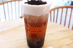 四云奶蓋貢茶是真的嗎？四云奶蓋貢茶多少錢一杯