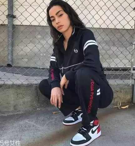 aj 1黑腳趾是什么皮？aj 1黑腳趾皮質(zhì)介紹