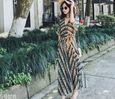 腿粗的女生夏天穿什么？腿粗女生夏季穿搭技巧