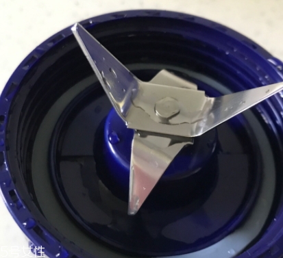 skg榨汁機(jī)怎么拆卸？skg榨汁機(jī)怎么安裝