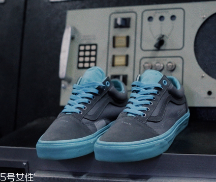vans聯(lián)名c2h4太空零重力系列板鞋發(fā)售時(shí)間_多少錢？