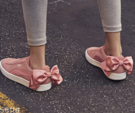 puma后跟蝴蝶結(jié)板鞋多少錢(qián)？彪馬后跟蝴蝶結(jié)專(zhuān)柜價(jià)格