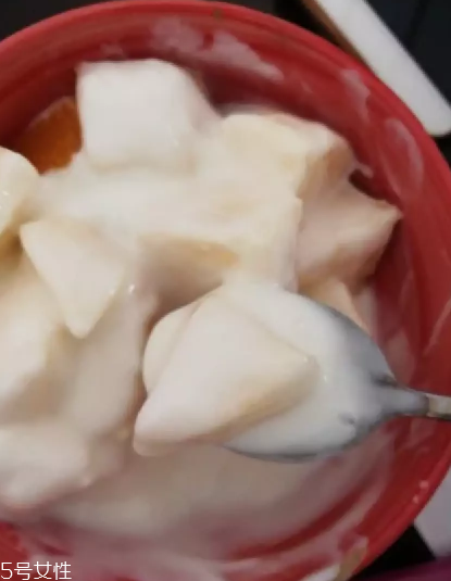 老酸奶怎么吃好吃？老酸奶推薦吃法