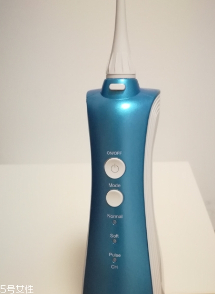 沖牙器能代替牙刷嗎？用沖牙器要刷牙嗎