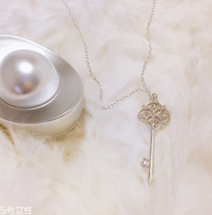 項(xiàng)鏈s925是什么金？s925項(xiàng)鏈屬于什么金