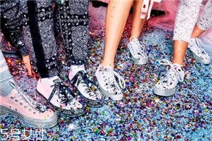 converse匡威聯(lián)名miley cyrus系列多少錢_在哪買？