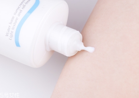身體防曬乳哪個牌子好？身體防曬乳排行榜