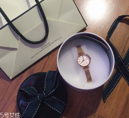 lloyd手表多少錢？lloyd手表官網(wǎng)價(jià)格
