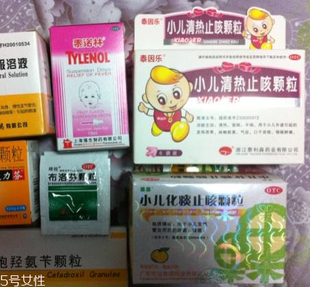 退燒藥會(huì)引起嘔吐嗎？吃退燒藥會(huì)吐嗎？