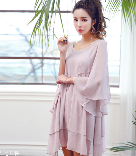 2018夏天流行什么顏色？2018夏天最火的衣服顏色