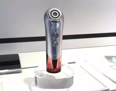 雅萌射頻美容儀防水嗎？雅萌Bloom射頻美容儀可以水洗嗎