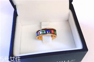戒指為什么要戴在無(wú)名指上？戒指戴在無(wú)名指的含義