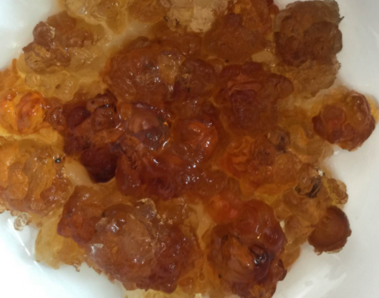 桃膠能治胃病嗎？胃病吃桃膠好嗎？