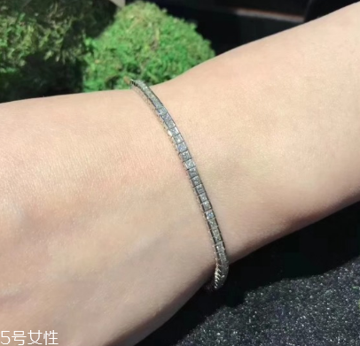 手鏈一般多少顆珠子？手鏈一般是幾個(gè)珠子？