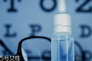 眼藥水什么時候滴最好？滴眼藥水的最佳時間