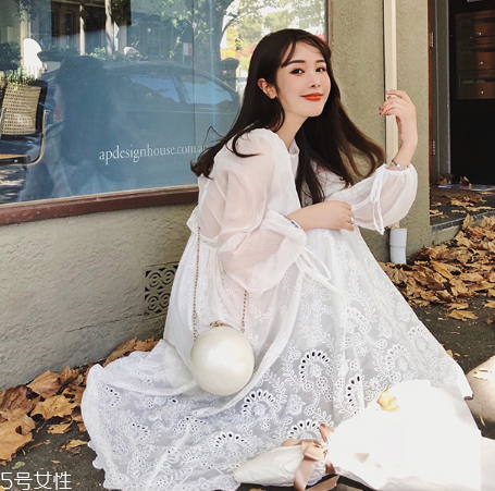閨蜜聚會穿什么裙子好看？閨蜜聚會穿搭法則