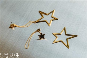 耳環(huán)一般多少克一對？耳環(huán)常見克數(shù)