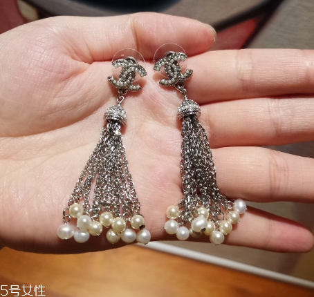 耳環(huán)什么材質(zhì)好？耳環(huán)常見(jiàn)材質(zhì)