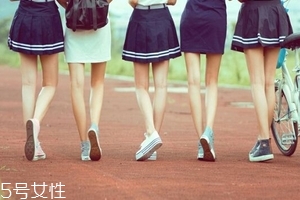 聚會(huì)穿什么衣服？五個(gè)聚會(huì)場(chǎng)景服裝搭配