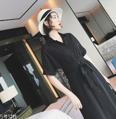 職場(chǎng)新人如何穿搭？職場(chǎng)新人穿衣技巧