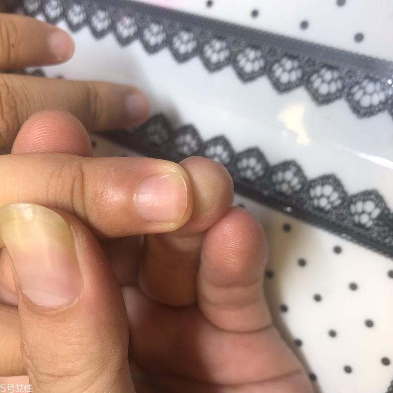 短指甲怎么上色？短指甲上色詳細步驟
