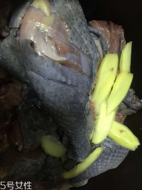 烏雞下奶嗎？烏雞怎么吃下奶？